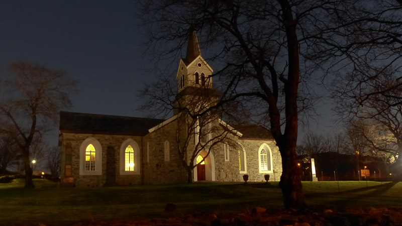 Br&oslash;nn&oslash;ysund Br&oslash;nn&oslash;y-Kirche