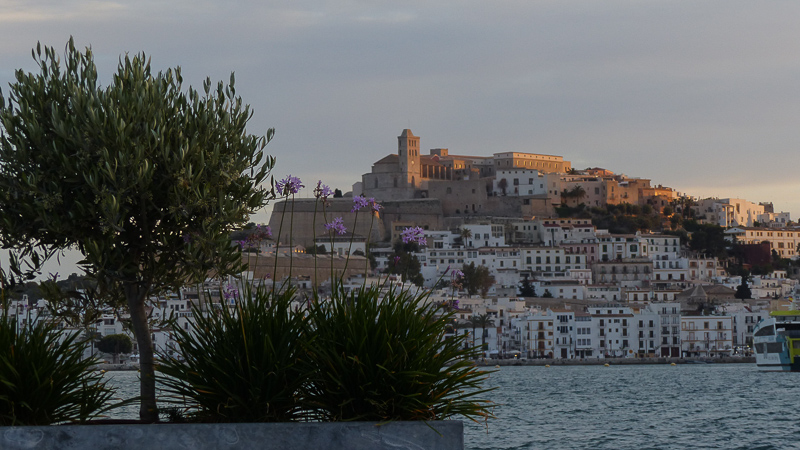 Ibiza abends