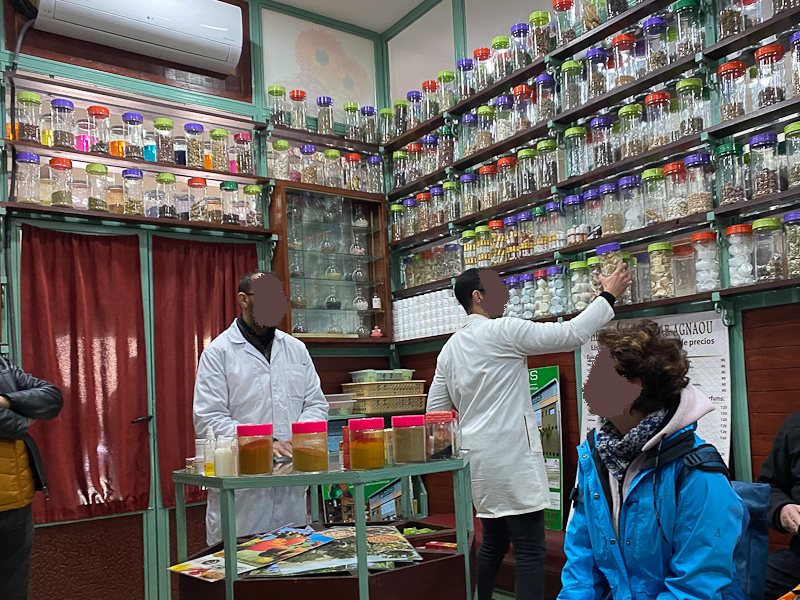 Wohlf&uuml;hlapotheke Judenviertel Marrakesch