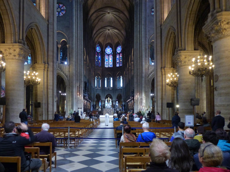 Notre Dame innen