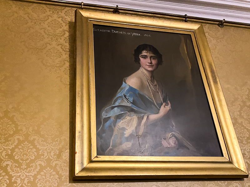 Glamis Castle K&ouml;nigin Elizabeth 26j&auml;hrig